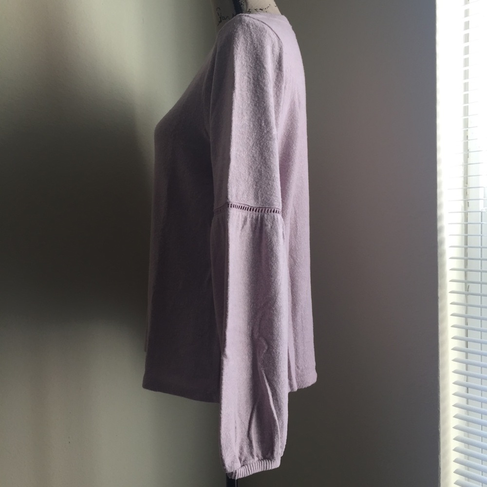 📦 Pink Rose Sweater - Picture 3 of 6